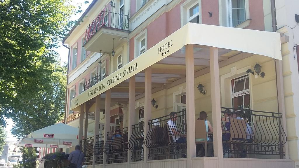 Hotel Cesarski - Kaiserhof Gizycko Exterior photo